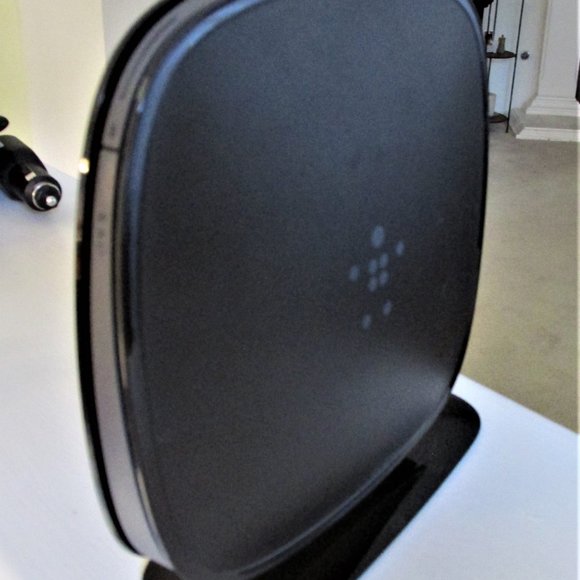 Belkin Router - Picture 2 of 5